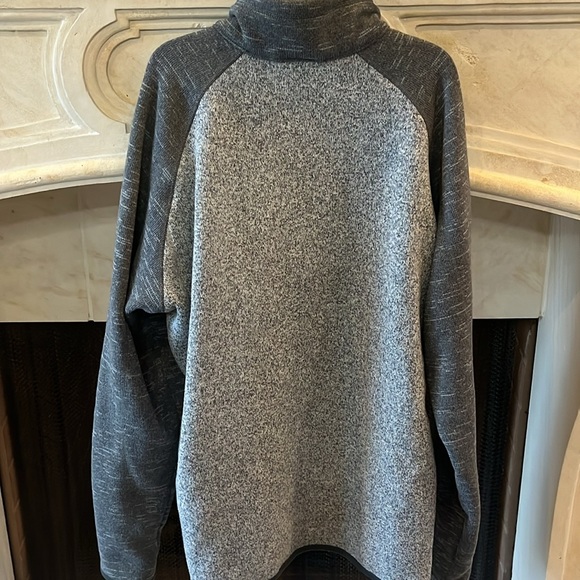 NWOT Patagonia fleece - Picture 5 of 6